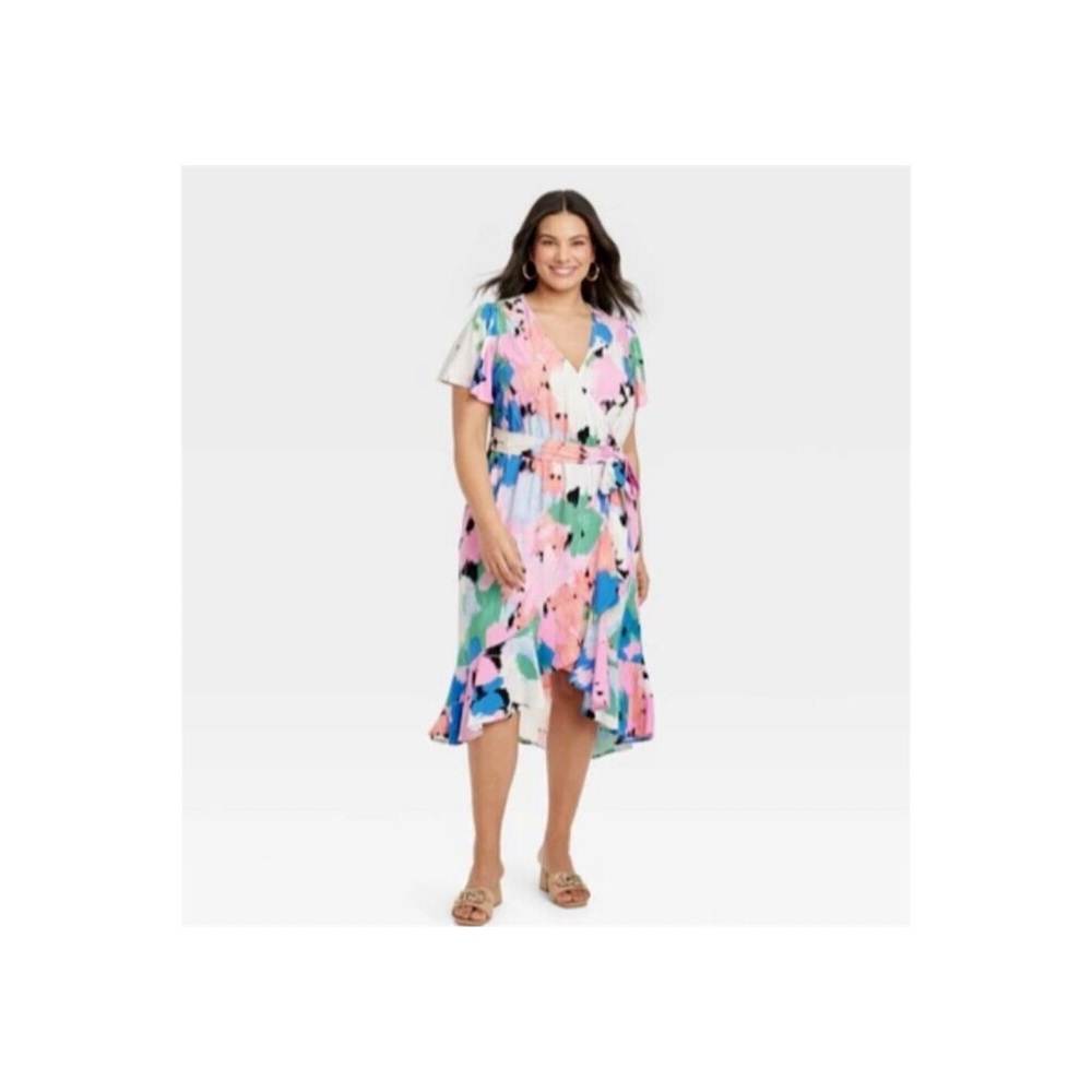 Ava & Viv Abstract Floral Short Sleeve Flutter Wrap Midi Dress in size 1X/18